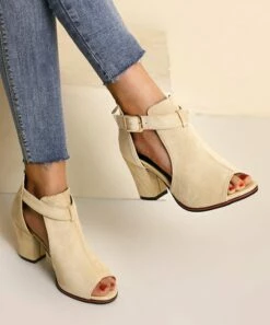 Outlet 😀 BUTITI Beige Buckle Cutout Peep-Toe Pump - 👩 Women 💯