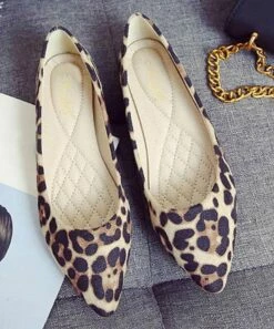 Outlet 😉 BUTITI Khaki Leopard Pointed-Toe Flat - 👩 Women ❤️