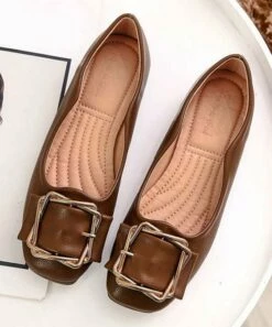 Budget ✔️ BUTITI Brown Wavy Buckle-Accent Flat - 👩 Women 😀