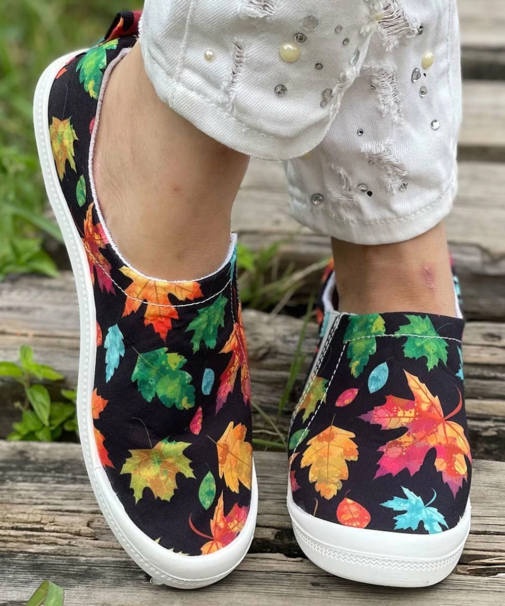 Hot Sale ๐ BUTITI Black & Multicolor Leaves Slip-On ๐ Sneaker - ๐ฉ Women ๐ 3 Hot Sale ๐ BUTITI Black & Multicolor Leaves Slip-On ๐ Sneaker - ๐ฉ Women ๐ - Image 3