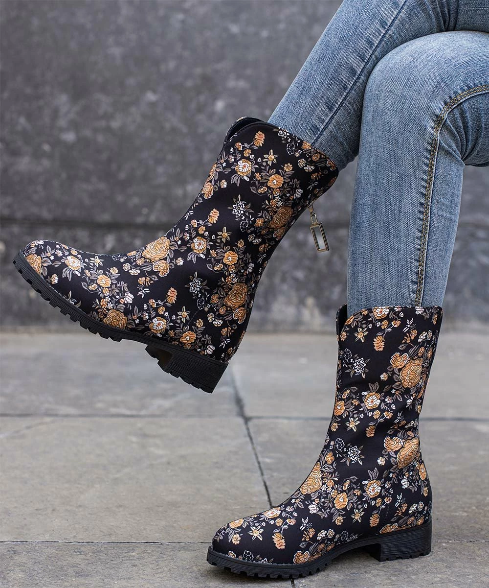 Best Sale ๐งจ BUTITI Black & Soft Orange Floral Back-Zip Boot - ๐ฉ Women ๐ฅ 2 Best Sale ๐งจ BUTITI Black & Soft Orange Floral Back-Zip Boot - ๐ฉ Women ๐ฅ - Image 2