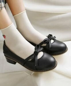 Budget 🔔 BUTITI Black Crisscross Bow-Strap Pump - 👩 Women 🔥 -BUTITI Shop zu98101046 alt 2 tm1627663270