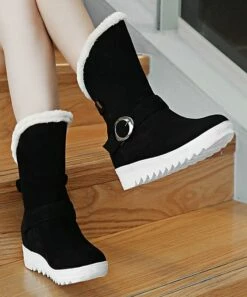 Promo 👏 BUTITI Black Furry-Lined Buckle-Accent Boot - 👩 Women 🔥